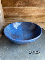 Load image into Gallery viewer, Shallow Bowl - 00123
