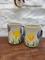 Load image into Gallery viewer, Tulip Mug
